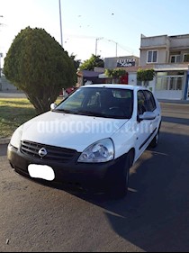 Foto Nissan Platina A 1.6L usado (2007) color Blanco precio $41,000