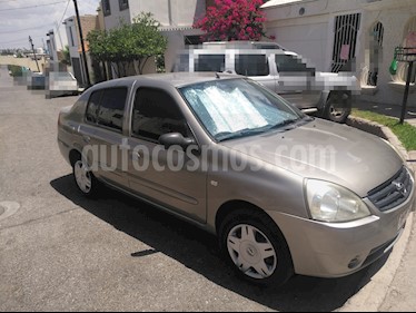 Foto Nissan Platina K 1.6L Plus Ac usado (2006) color Champagne precio $43,000