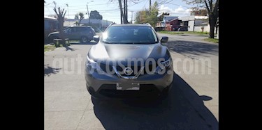 foto Nissan Qashqai 2.0L Sense usado (2017) color Gris Metálico precio $10.000.000