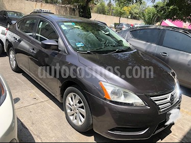 foto Nissan Sentra Advance Aut usado (2013) color Gris Oxford precio $127,000