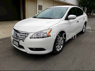 foto Nissan Sentra Advance Aut usado (2016) color Blanco precio $169,000