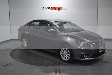 foto Nissan Sentra Advance Pure Drive usado (2017) color Gris Oxford precio $560.000