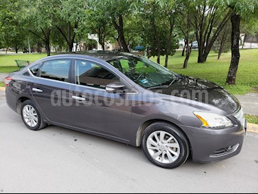 foto Nissan Sentra Advance usado (2013) color Gris Oxford precio $133,800