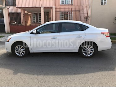 foto Nissan Sentra Advance usado (2015) color Blanco Perla precio $151,000