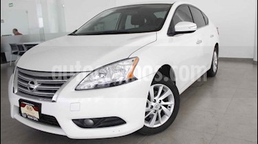 foto Nissan Sentra Advance usado (2016) color Blanco precio $175,000