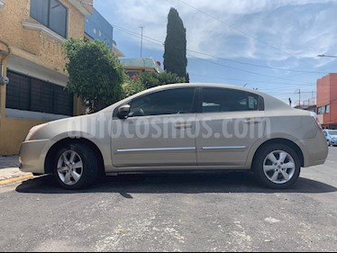 Foto venta Auto usado Nissan Sentra Custom (2010) color Arena precio $87,000