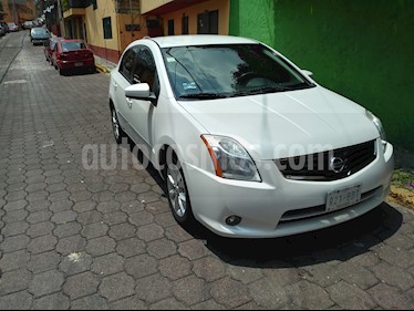 foto Nissan Sentra Emotion CVT Xtronic usado (2011) color Blanco Perla precio $100,000