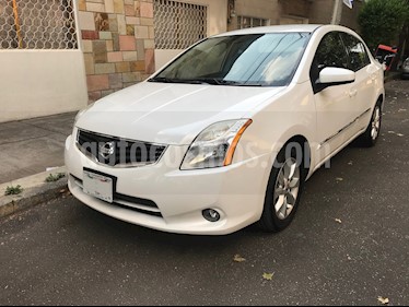 foto Nissan Sentra Emotion CVT Xtronic usado (2010) color Blanco precio $110,000