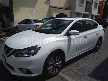 foto Nissan Sentra Exclusive Aut NAVI usado (2017) color Blanco Perla precio $220,000