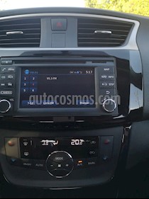 Nissan Sentra Exclusive Aut NAVI usado (2017) color Negro precio $239,900