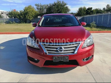 foto Nissan Sentra Exclusive NAVI Aut usado (2015) color Rojo precio $170,000