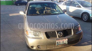 foto Nissan Sentra GXE L2 1.8L usado (2004) color Marrón precio $56,500