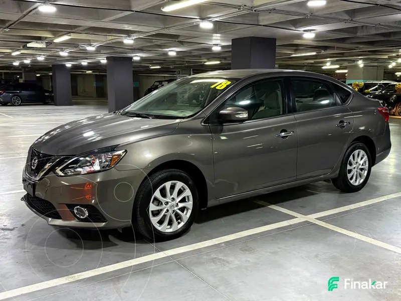 Foto Nissan Sentra Advance usado (2018) color Gris Oscuro precio $219,000