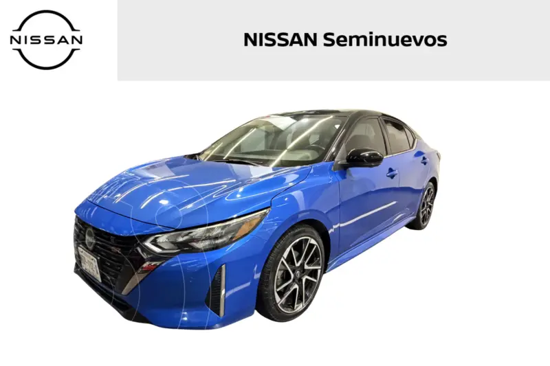Foto Nissan Sentra SR Platinum Bi-tono usado (2024) color Azul precio $435,000