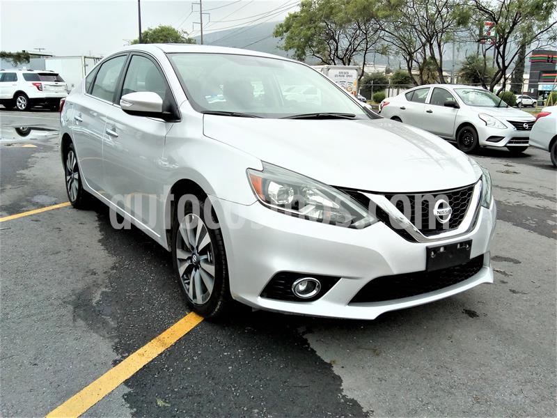 Nissan Sentra Exclusive Aut usado (2019) color Plata precio $358,000