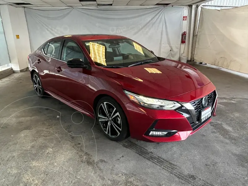 Foto Nissan Sentra SR Aut usado (2023) color Rojo financiado en mensualidades(enganche $158,756 mensualidades desde $6,928)