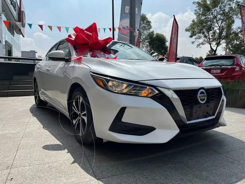 Foto Nissan Sentra Sense Aut usado (2023) color Blanco precio $289,100