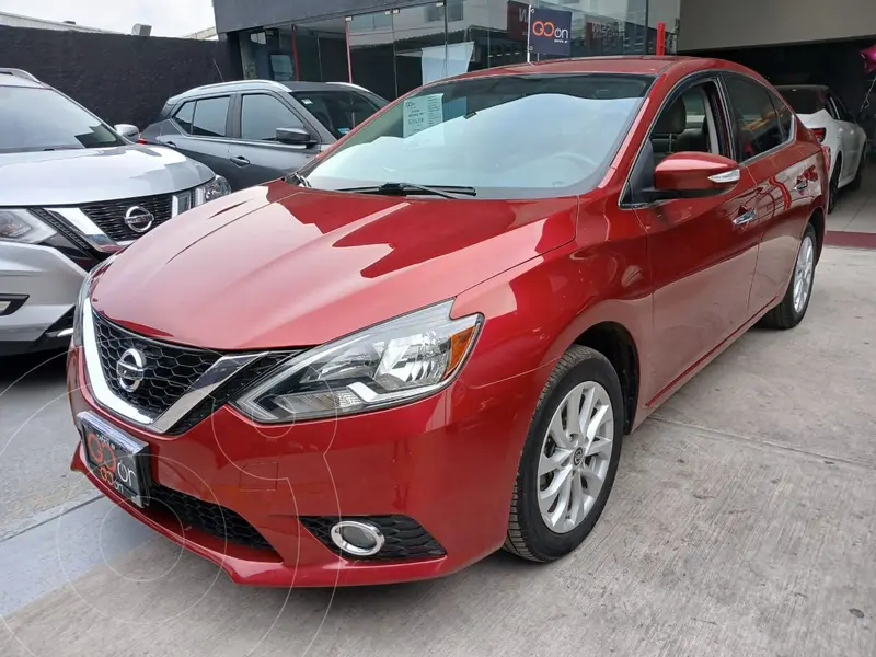 Foto Nissan Sentra Advance Aut usado (2017) color Rojo precio $195,000