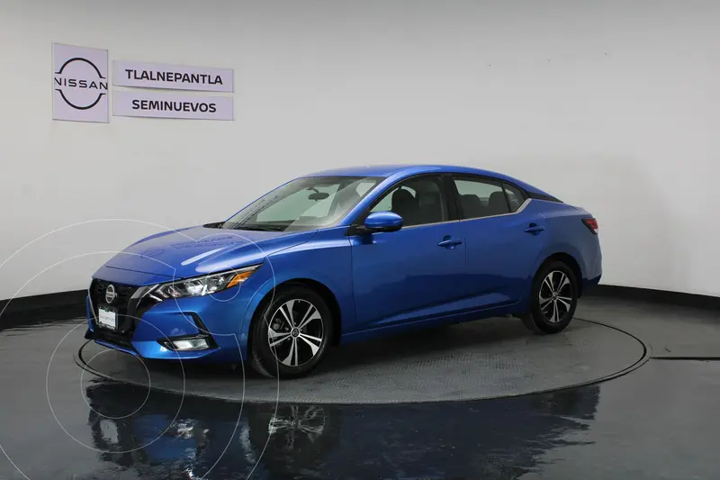 Foto Nissan Sentra Advance usado (2023) color Azul precio $323,000