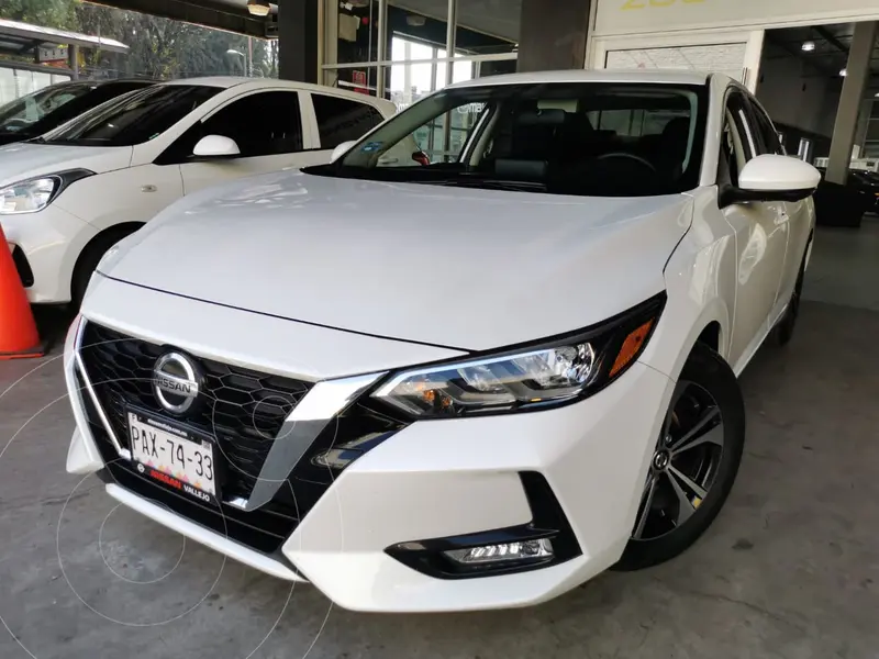 Nissan Sentra Advance usado (2021) color Blanco precio $362,000