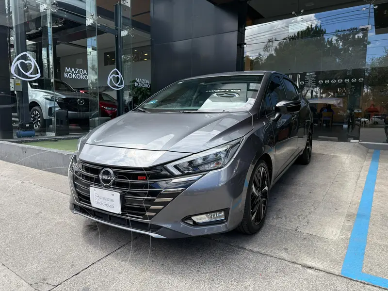 Foto Nissan Sentra SR Aut usado (2024) color Gris precio $357,000