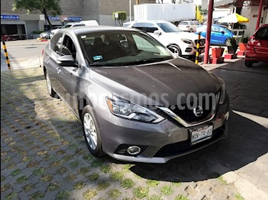 foto Nissan Sentra Advance Aut usado (2017) color Acero precio $187,000