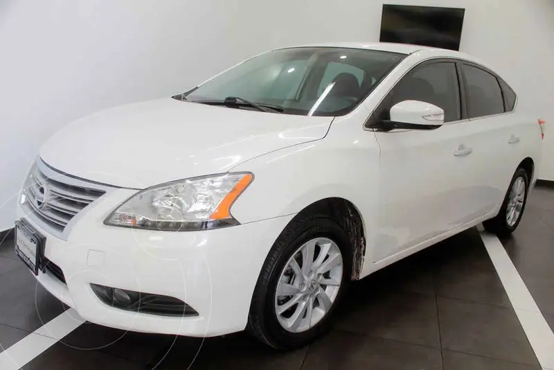 Foto Nissan Sentra Advance Aut usado (2016) color Blanco financiado en mensualidades(enganche $43,800 mensualidades desde $5,457)