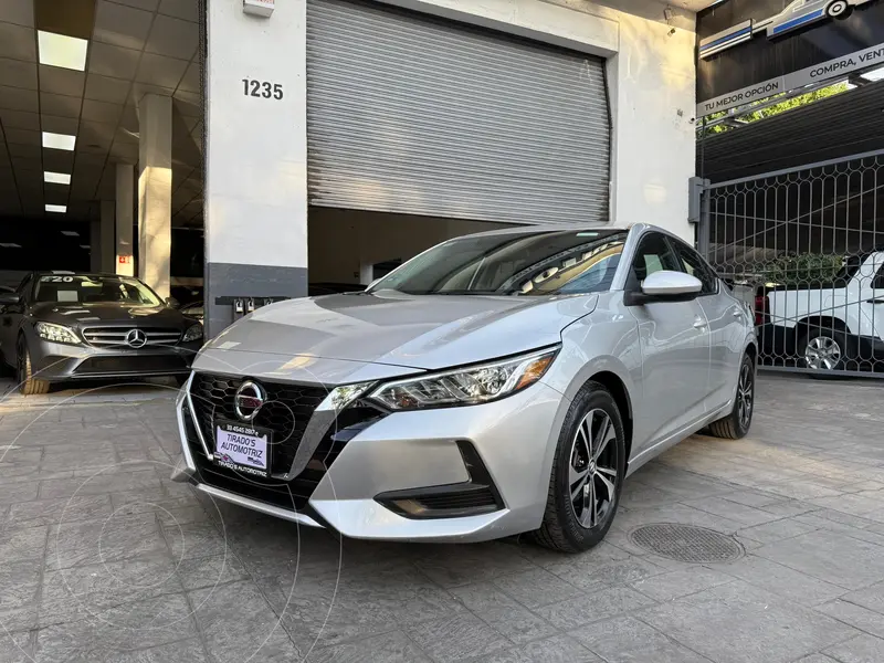 Foto Nissan Sentra Sense Aut usado (2023) color Plata precio $284,900