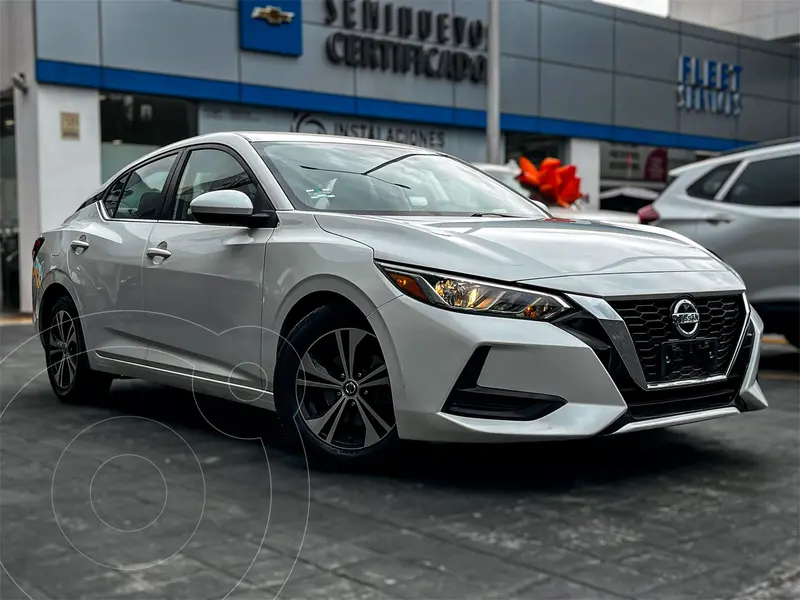 Foto Nissan Sentra Sense Aut usado (2023) color Blanco precio $310,000