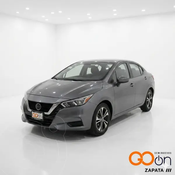 Foto Nissan Sentra Sense usado (2023) color NIS GRIS OXFORD precio $300,000