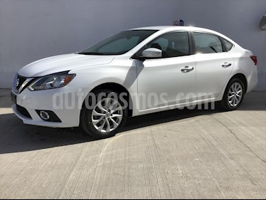 Nissan Sentra Advance Aut usado (2017) color Blanco precio $210,000