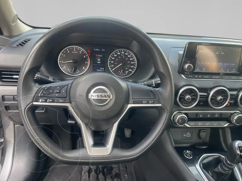 nissan sentra