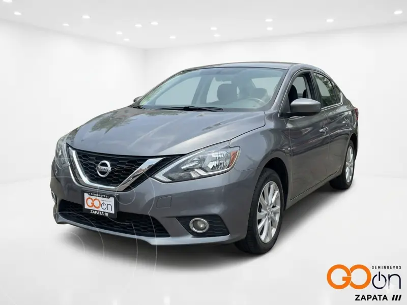 Foto Nissan Sentra Advance usado (2018) color NISG GRIS precio $188,000