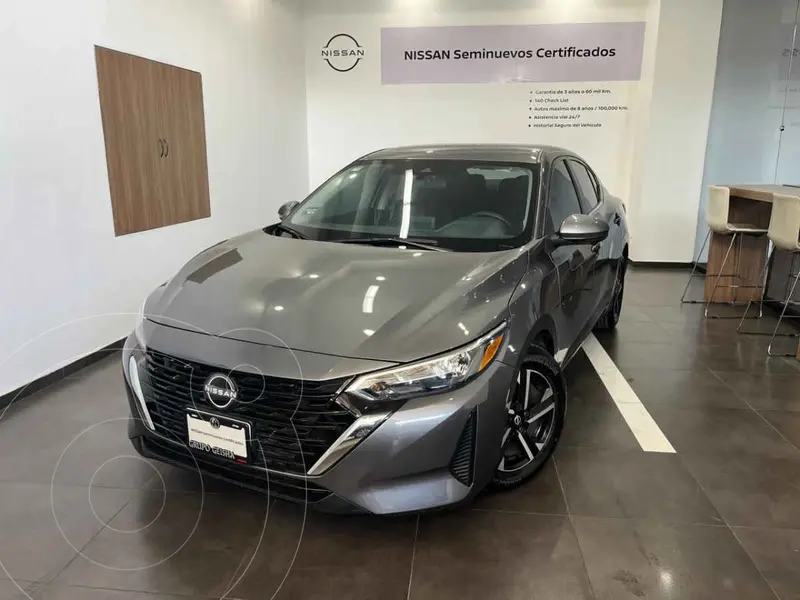 Foto Nissan Sentra Advance Aut usado (2024) color Gris financiado en mensualidades(enganche $79,200 mensualidades desde $7,813)