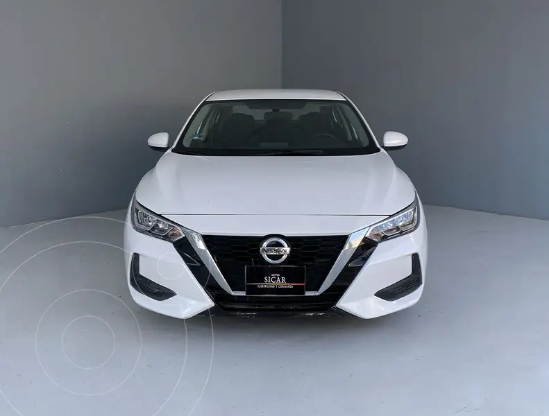 Foto Nissan Sentra Sense Aut usado (2023) color Blanco precio $305,000