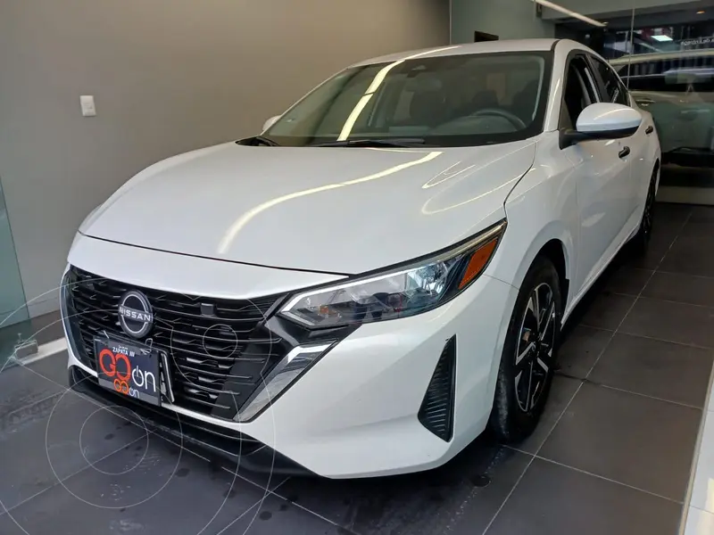 Foto Nissan Sentra Sense usado (2024) color Blanco financiado en mensualidades(enganche $95,375 mensualidades desde $7,293)