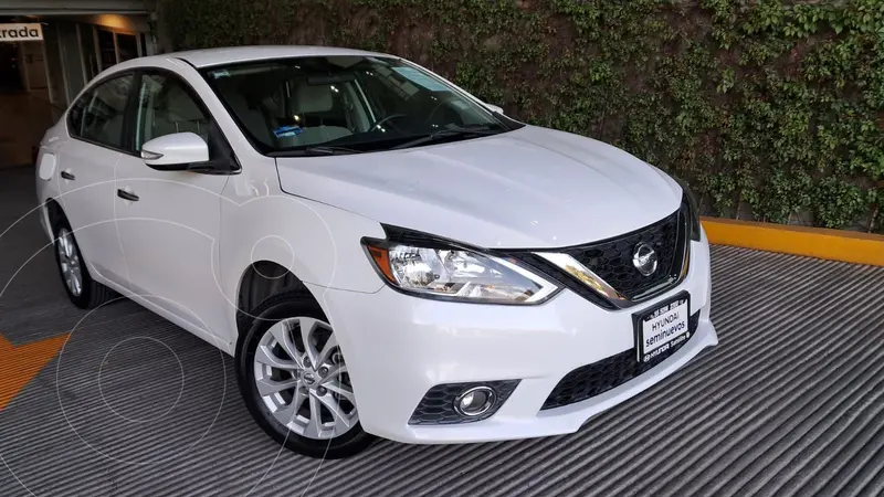 Foto Nissan Sentra Advance Aut usado (2017) color Blanco precio $190,000