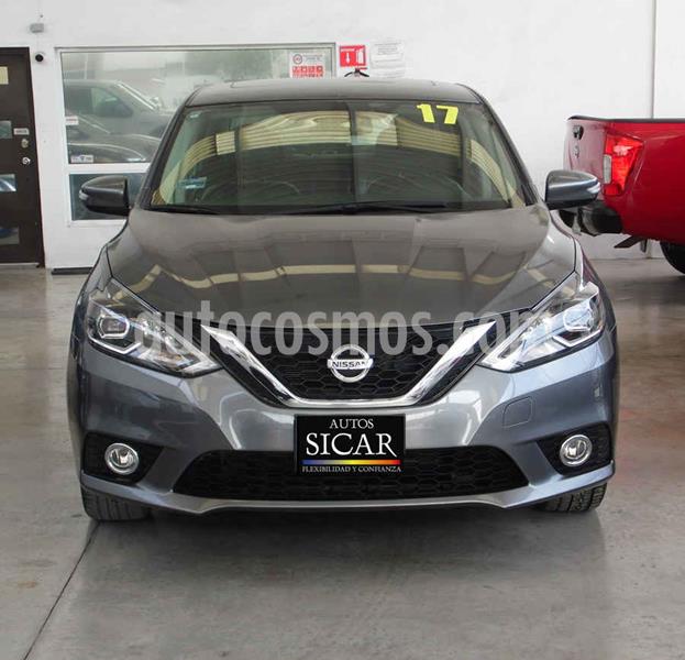 Foto Nissan Sentra Exclusive Aut NAVI usado (2017) color Gris precio $229,000