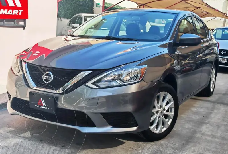 Foto Nissan Sentra Sense Aut usado (2017) color Gris Oxford precio $179,000