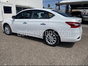 Nissan Sentra Sense Aut usado (2018) color Blanco precio $195,000