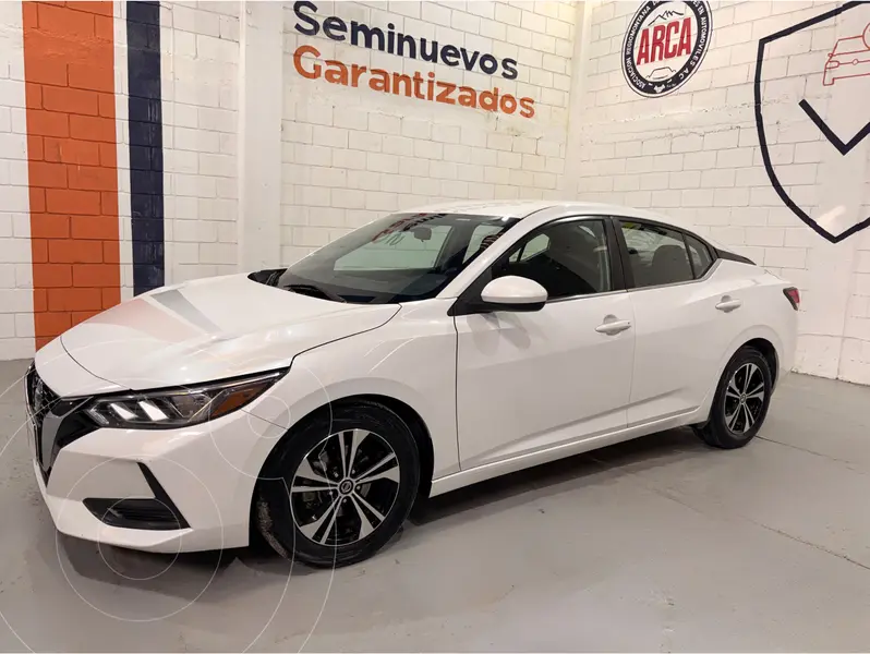 Foto Nissan Sentra Sense Aut usado (2023) color Blanco precio $295,000