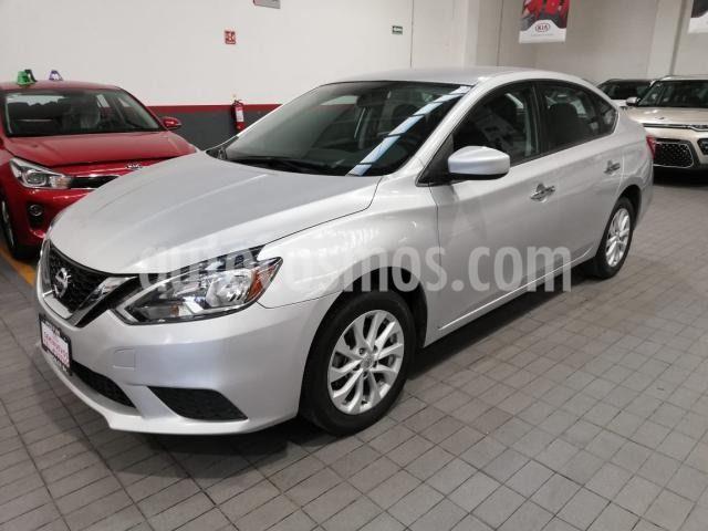 foto Nissan Sentra Sense usado (2018) color Plata Dorado precio $195,000