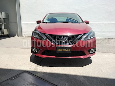Foto Nissan Sentra Advance Aut usado (2017) color Rojo precio $203,000