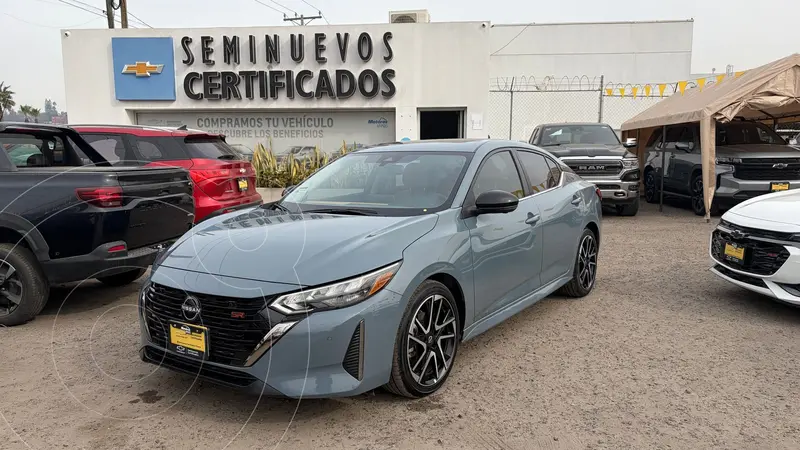 Foto Nissan Sentra SR Platinum usado (2025) color Gris precio $426,500