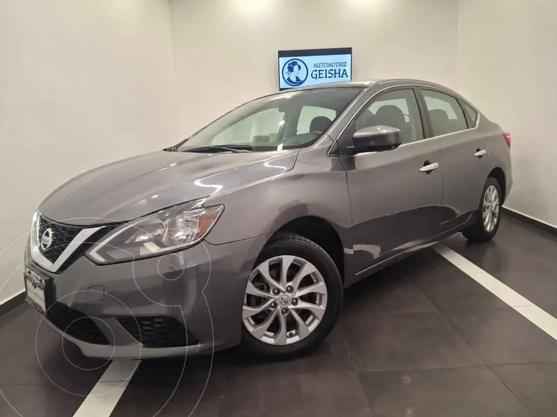 Nissan Sentra Sense Aut usado (2017) color Gris precio $225,000