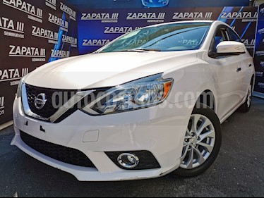 foto Nissan Sentra Advance usado (2017) color Blanco precio $185,000