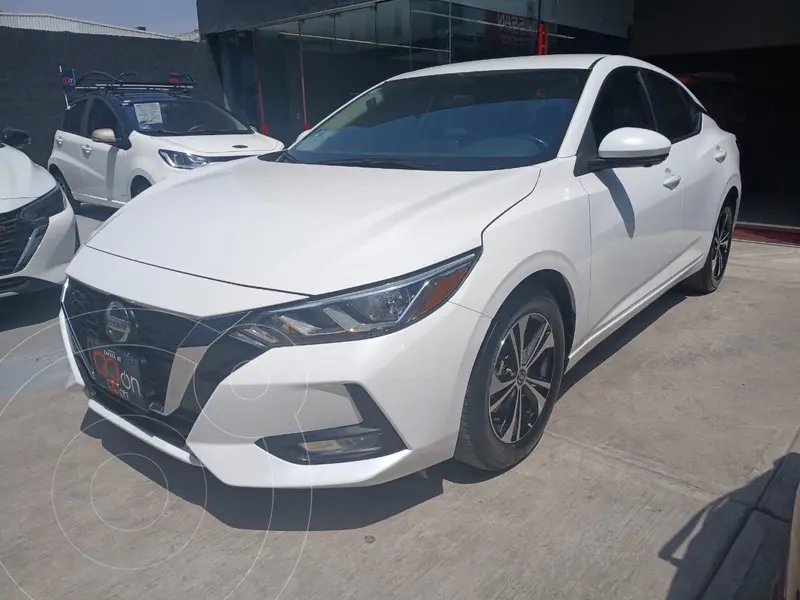 Foto Nissan Sentra Advance usado (2022) color Blanco precio $325,000