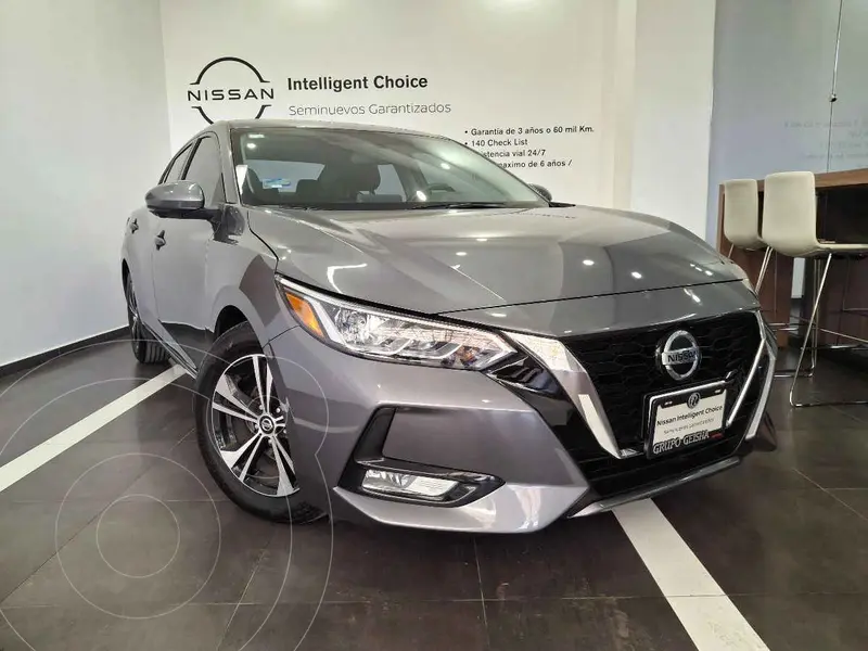 Foto Nissan Sentra Advance Aut usado (2023) color Gris financiado en mensualidades(enganche $85,800 mensualidades desde $8,464)