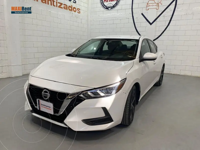 Foto Nissan Sentra Sense Aut usado (2023) color Blanco precio $305,000