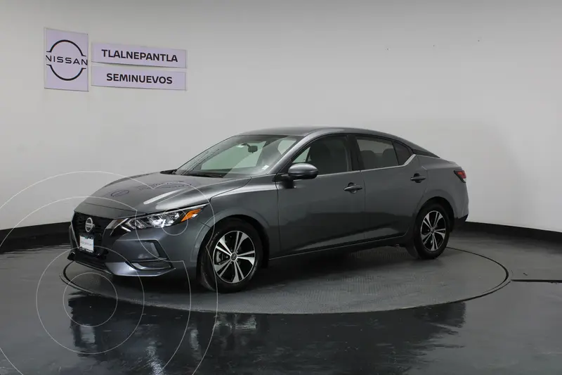 Foto Nissan Sentra Sense Aut usado (2023) color Gris precio $294,000